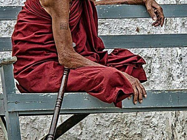 There are 4 things no God, monk, priest, man, woman, or anyone in the world guarantees&nbsp;you.